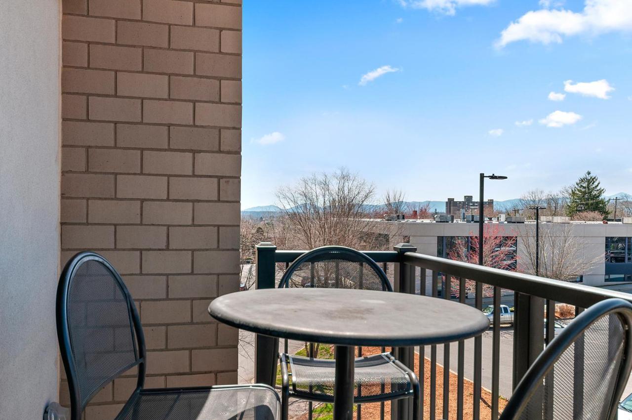 Downtown Asheville Condo Eksteriør billede